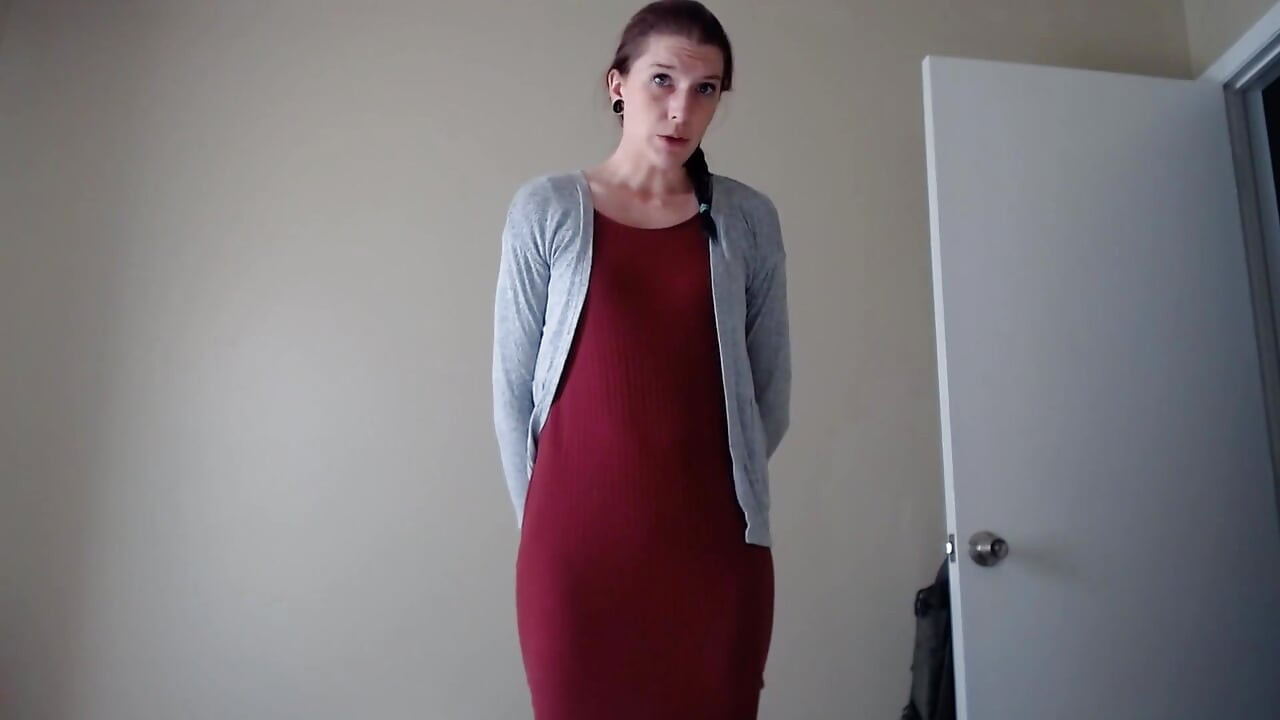 Pierwsza masturbacja dziewczyny z kościoła