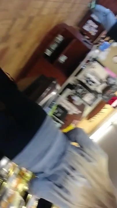 甜美的加油站屁股