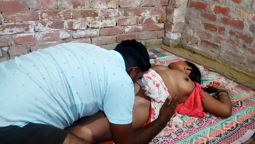 Индийская бхабхи трахает задницу дези сексом