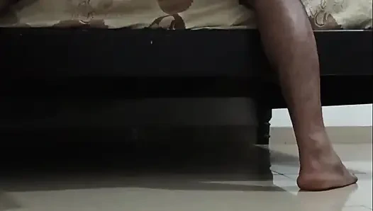 Sevimli çılgın büyük yarağımla sert sikişiyor