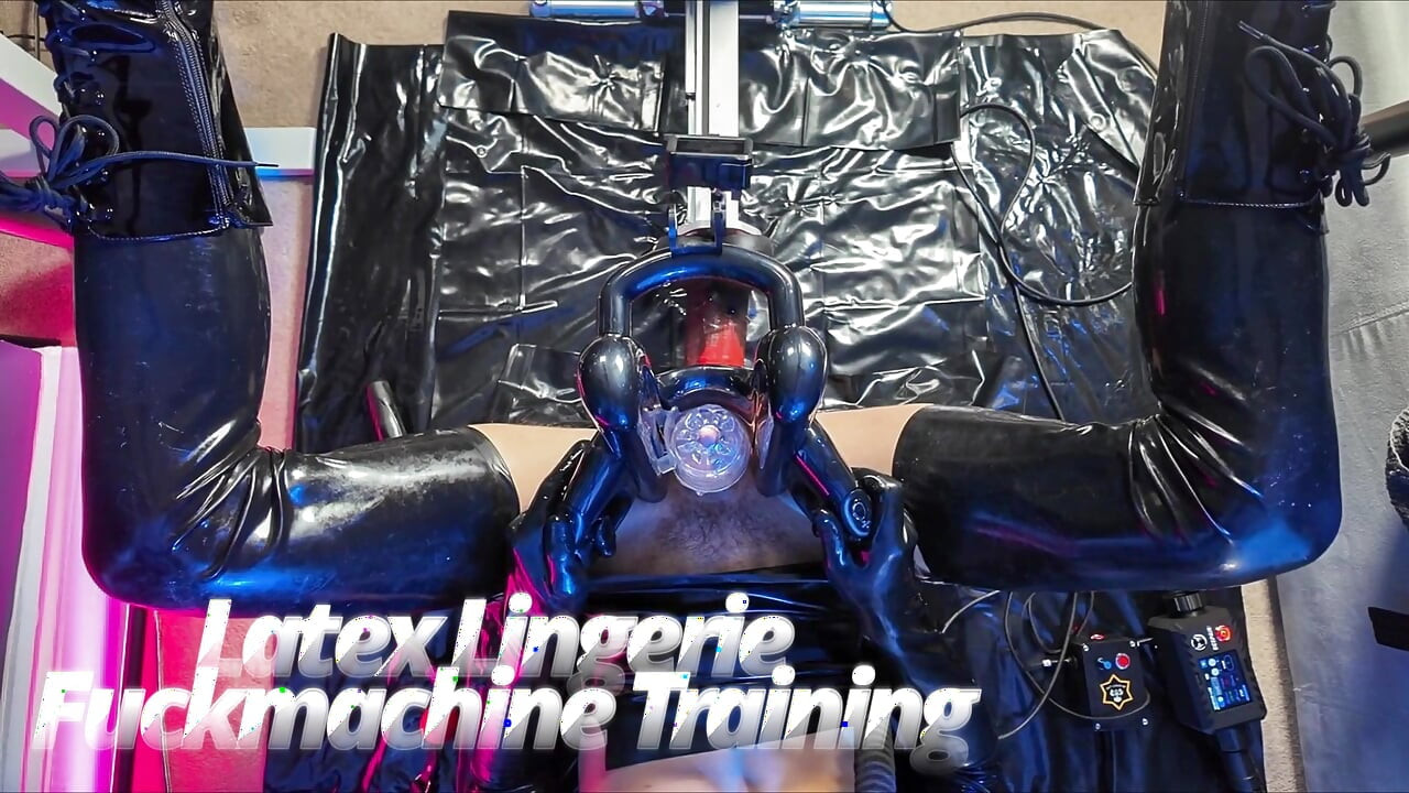 Latex Lingerie Fuckmachine Training