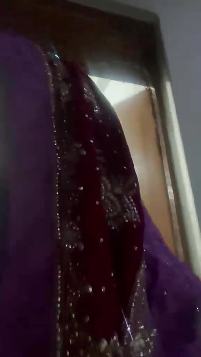 Urvashipatil silk saree  ghar ke andar ghap ghap krrhi thi