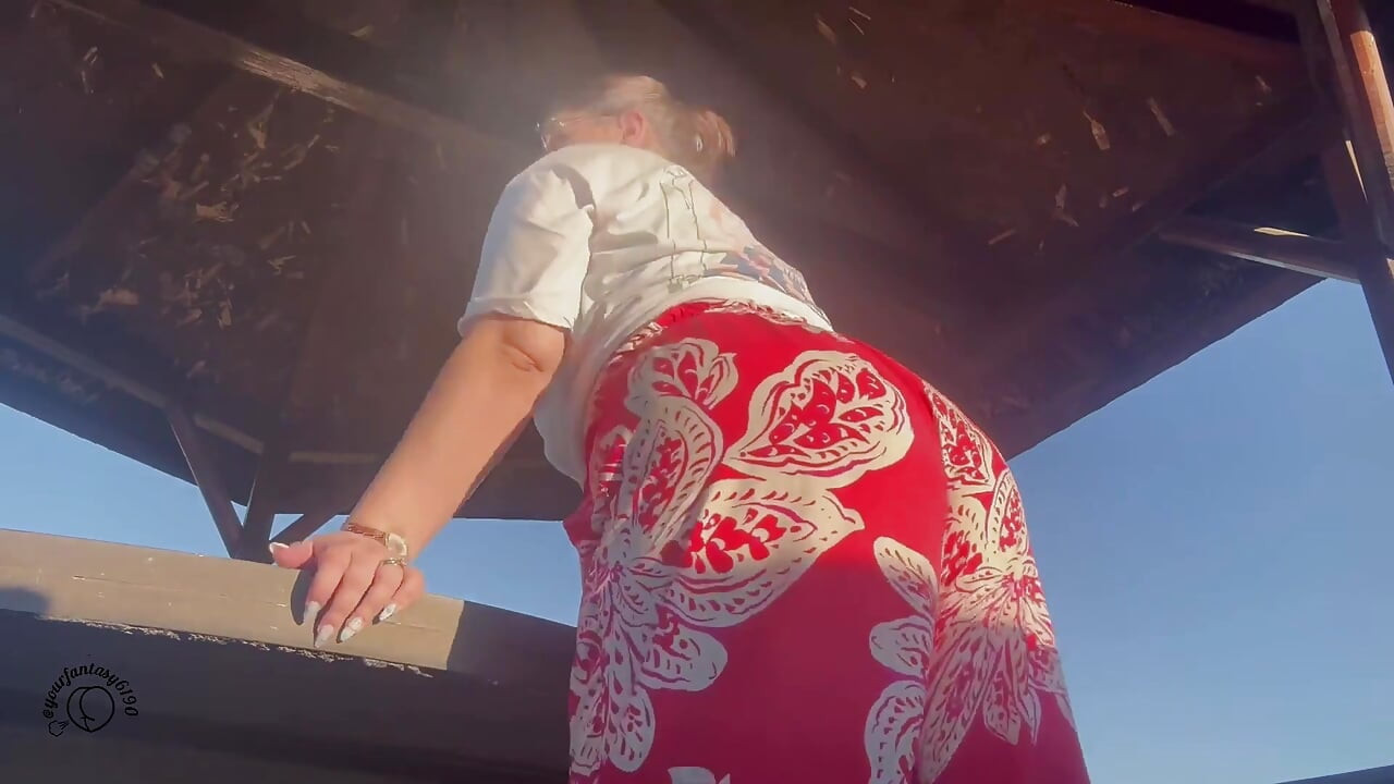 Farting and Jiggling My Ass on Roadtrip