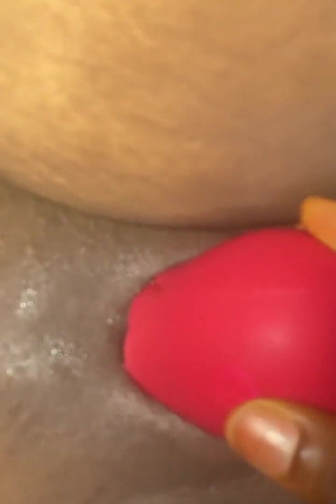 Drinking Her Squirting Made My Pussy Feel Happy
