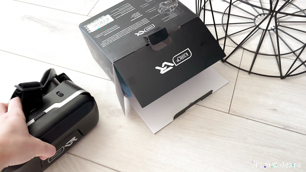 "OMG, Why Did You Do That To Your Stepmom. This Is So Wrong!!!" Stepson tricked his stepmom playing with Rimba sex machine in VR