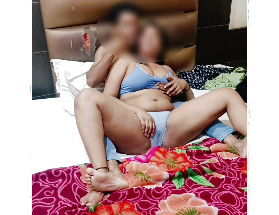 The pleasure of talking dirty to your boyfriend and rubbing your pussy with his hands