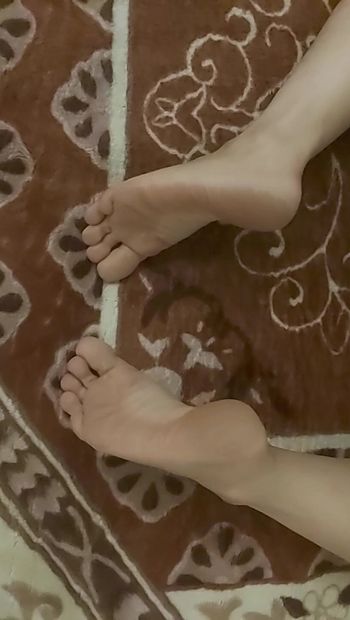 Dei bellissimi piedi.