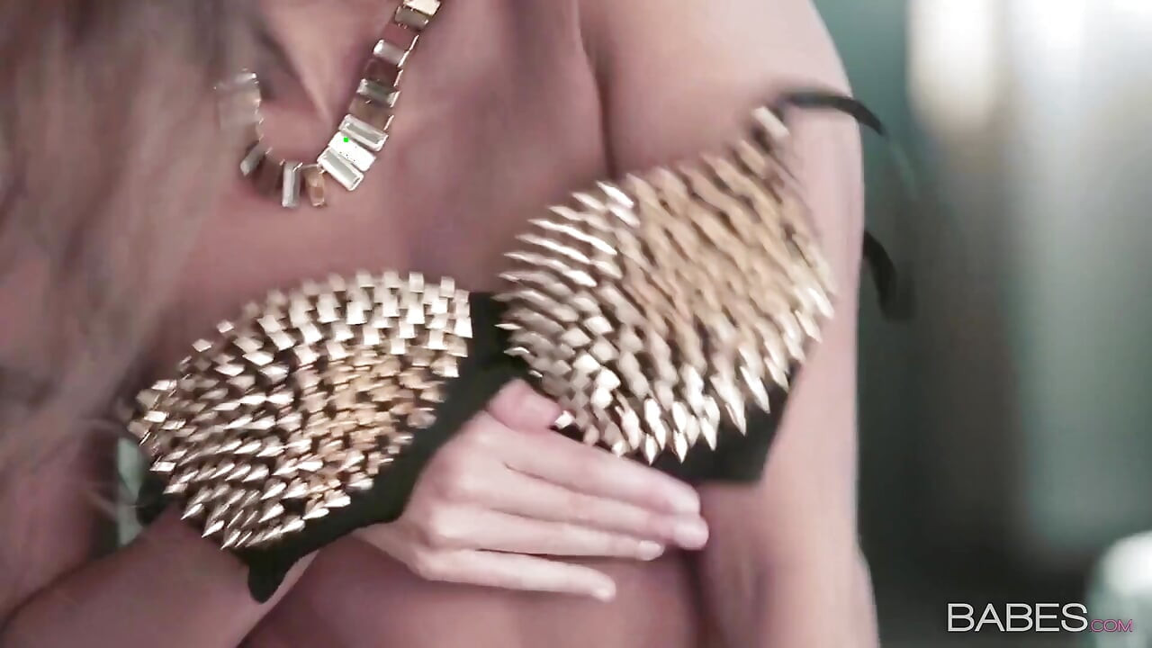 Babes - When Maria's in the Mood, There's No Substitute for the Touch of Her Own Two Hands