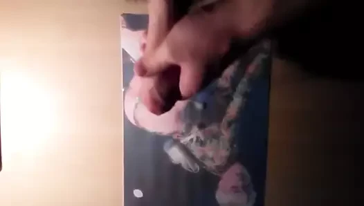 Mileys'in götüne boşalma