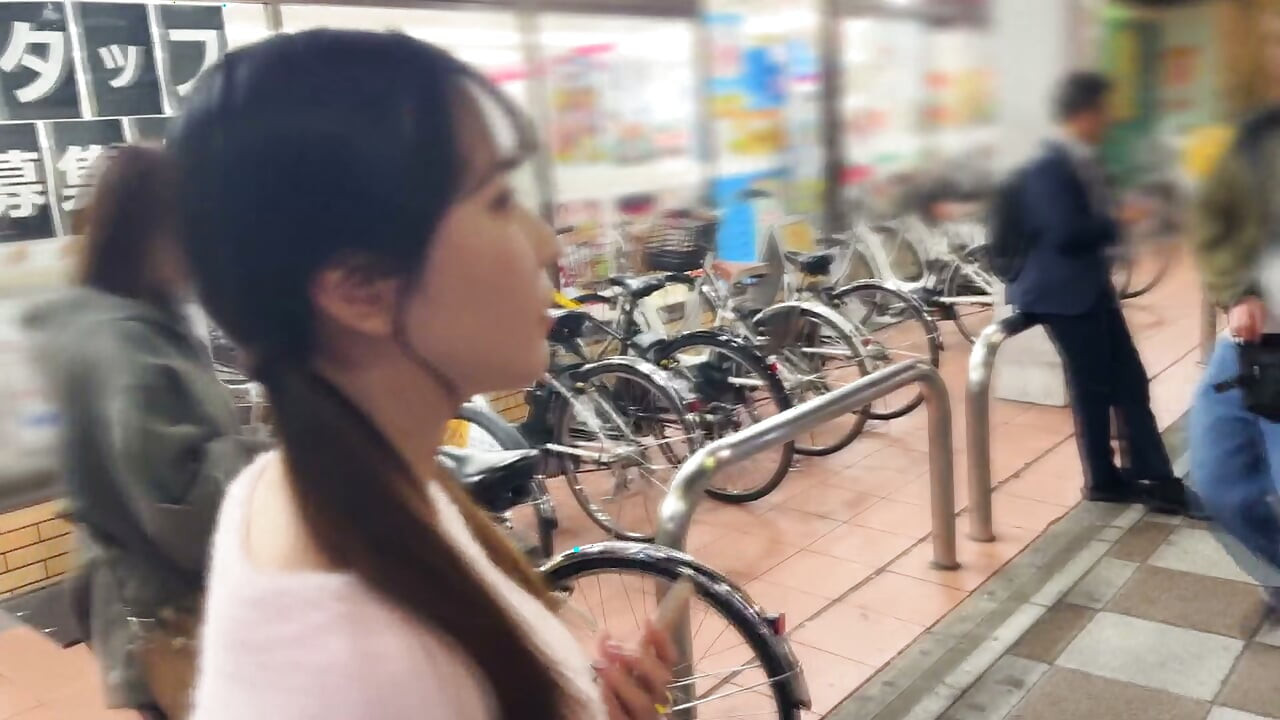 [Hikari Tamago, the voice actress who laughs at P with a snort (20)] [Confirmed to become a sex buddy → sucking on chin]