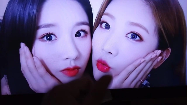 Loona Heejin and Kim Lip cum tribute 1