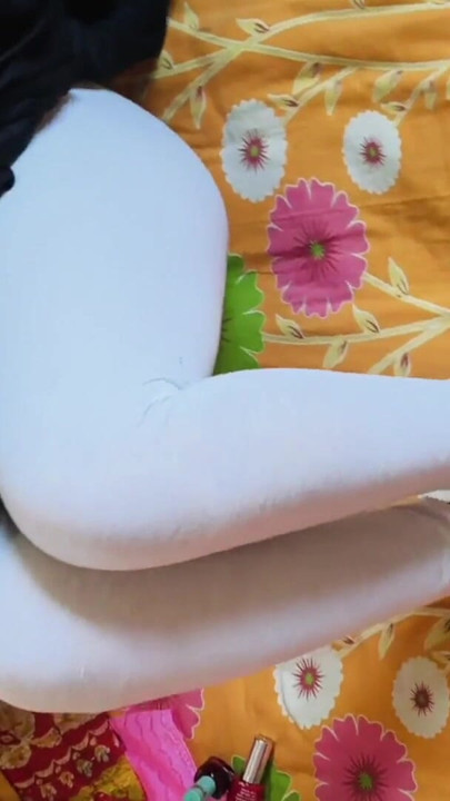 德西繼妹被抓到和男友談話，被繼兄狠狠懲罰 Xxx，印地語清晰音頻高清 德西女孩幹故事 | 短片 1