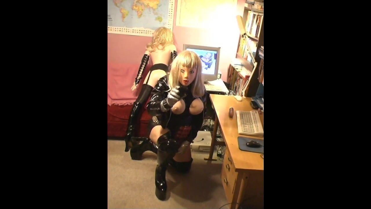 Roxina Sexy Dollz XxX