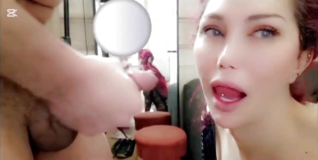 Step-stepsister and Step-stepbrother Suck