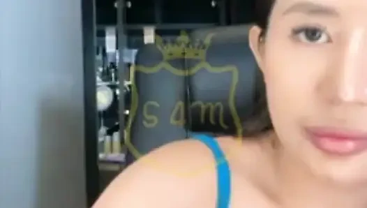 Indonesian models have tight pussy and big boobs, wanna be fucked by ojol