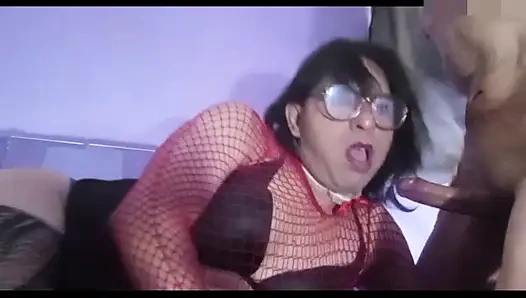 Bana istediğinde onun penisini emmeyi çok seviyorum