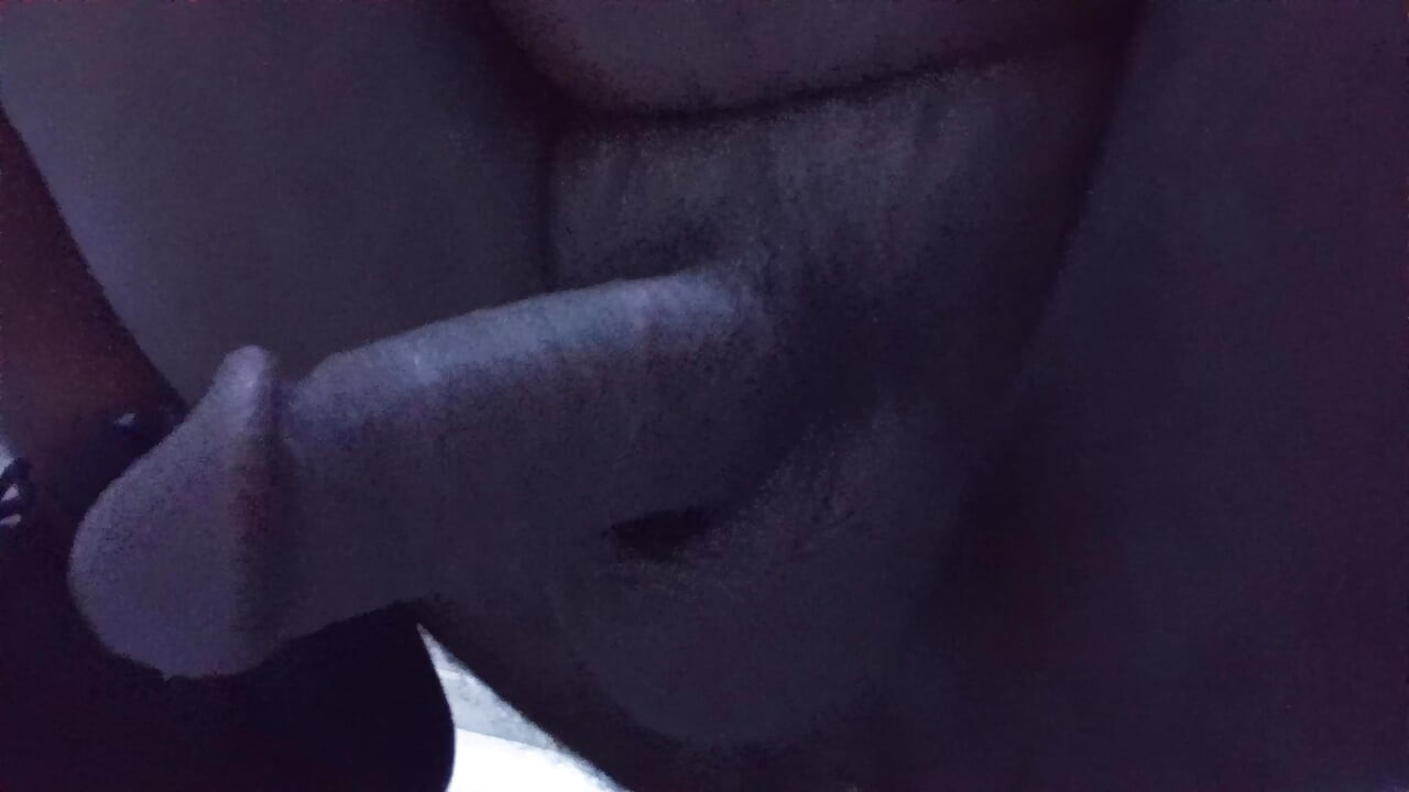 I was forced to go to the bathroom after seeing Saudi Arabia's ass and big tits.
