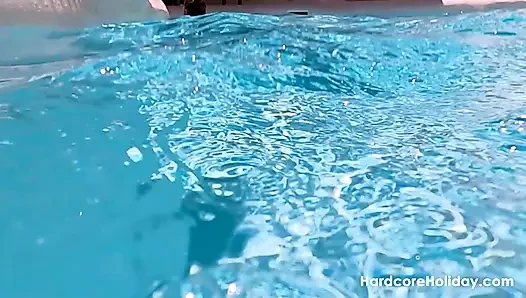 Schau zu, wie ich meinen freund mit meinen füßen kommen lasse! Rebecca Volpetti für HardcoreHoliday