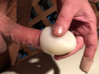 Het goede gebruik van een tenga -ei