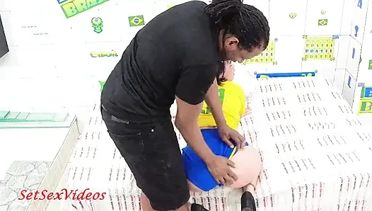 Nicole Dantas - Bagian 1-2 - Memberikan pantat dalam pesta seks selama Piala Dunia 2022