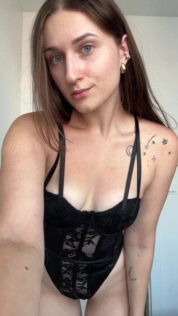 I want to be your horny babe❤️
