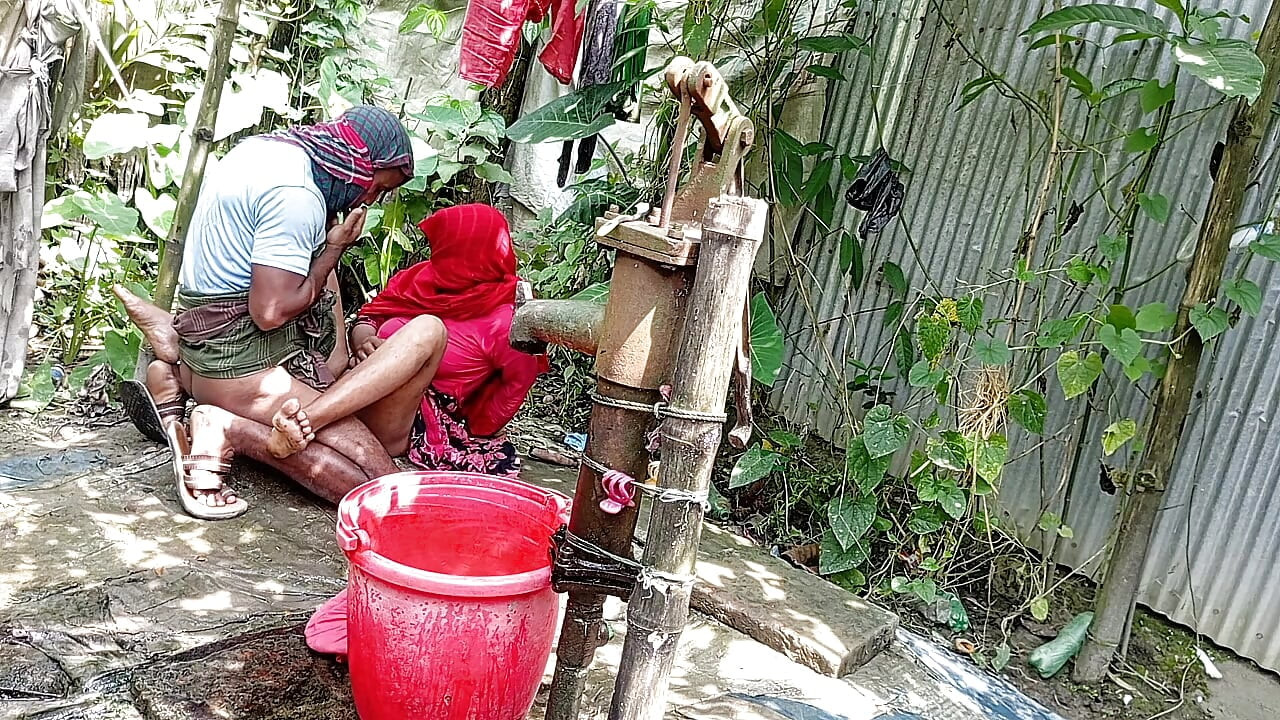 I fucked my village stepsister outside while she was taking a bath.