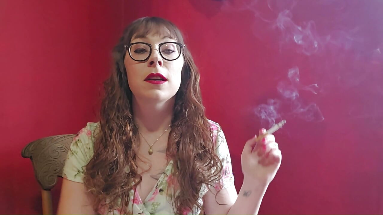 Would I date a non-smoker, and other smoking fetish questions answered