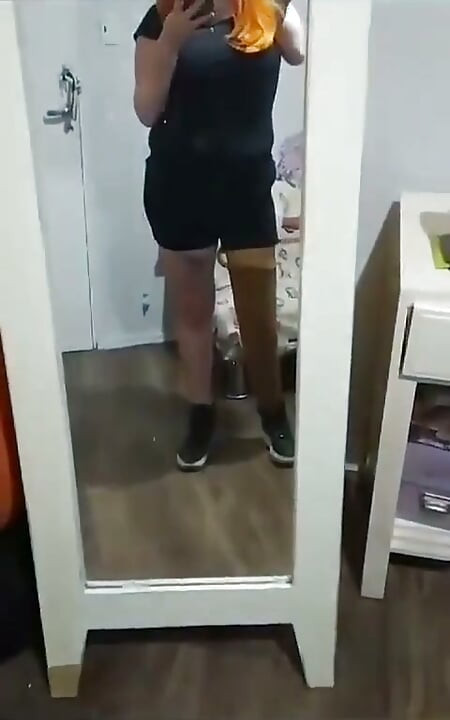 Amputada Dupla Te Entretenendo com Sua Beleza