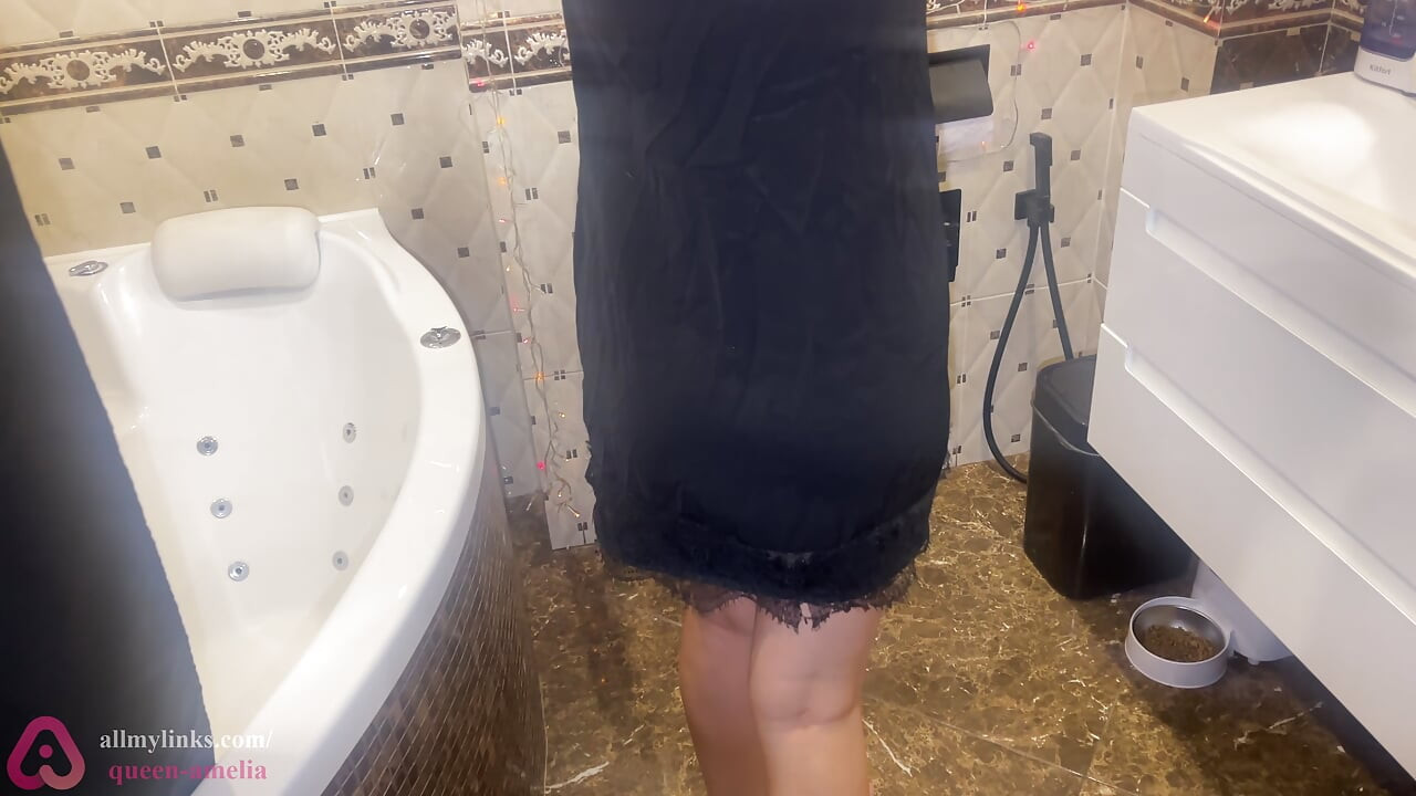 Chúc Mừng Giáng Sinh! Tổng hợp đi tiểu đêm giao thừa! Đi tiểu màu vàng và âm hộ không cạo!