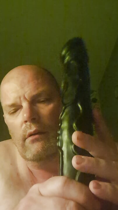 Which one should the slut use next to stretch the hole