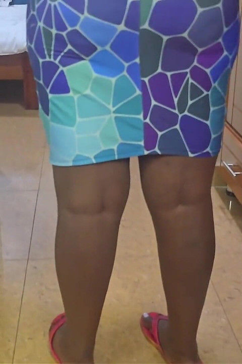 The Secretary Masturbate Her Pussy After the Job