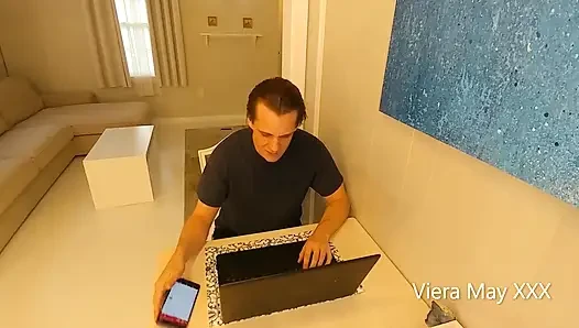 Teyze bakireye sağım elle muamele çekiyor
