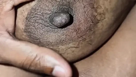 Sayang hari ini aku pamer toketku yang aduhai