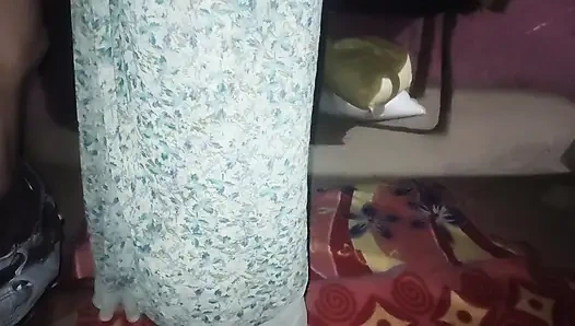 Bhabhi ko Raat Ko Chod Dala