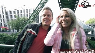 STRAßEN FLIRT - deutsche blonde teen abgeschleppt für anal dreier