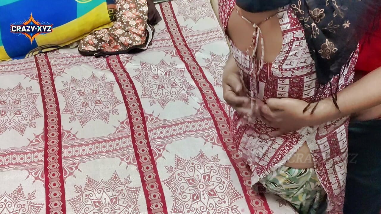 desi Bhabhi hardcore Knulle doggy stil jævla i hindi hotte par viral video