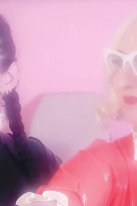 Selfie Videos in Stockings