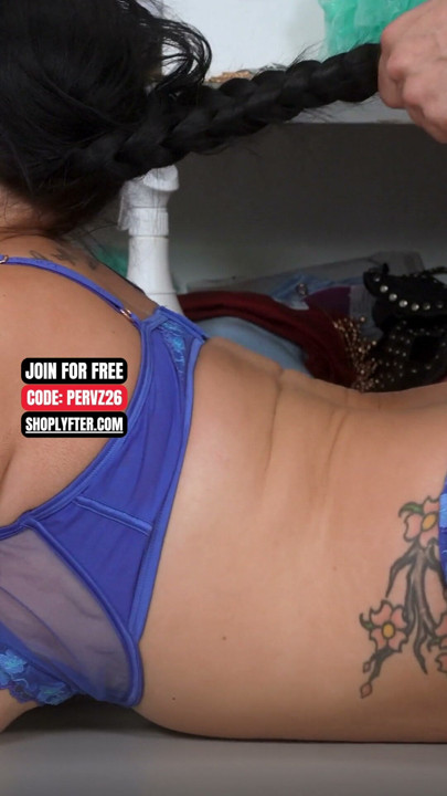 Strip-Searched MILF Ends Up Moaning