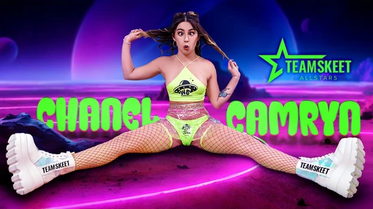 Сногсшибательная крошка Chanel Camryn - звезда месяца в TeamSkeet в ноябре: интервью и хардкорный трах