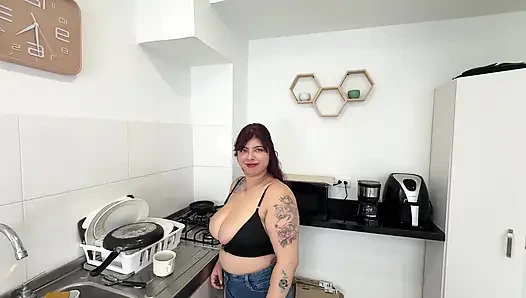 POV blowjob bercinta dengan saudara tiri saya tepat sebelum saya pergi bekerja