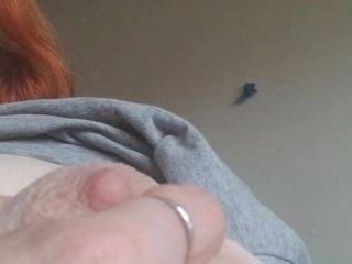 Big tit redhead on message +