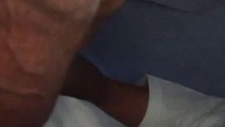 Manav expose sa bite
