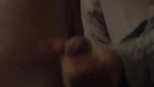 Bakış açısı Ateşli Asyalı Elle Muamele Godess Tarafından Boşalana Kadar Kanepede Elle Muamele