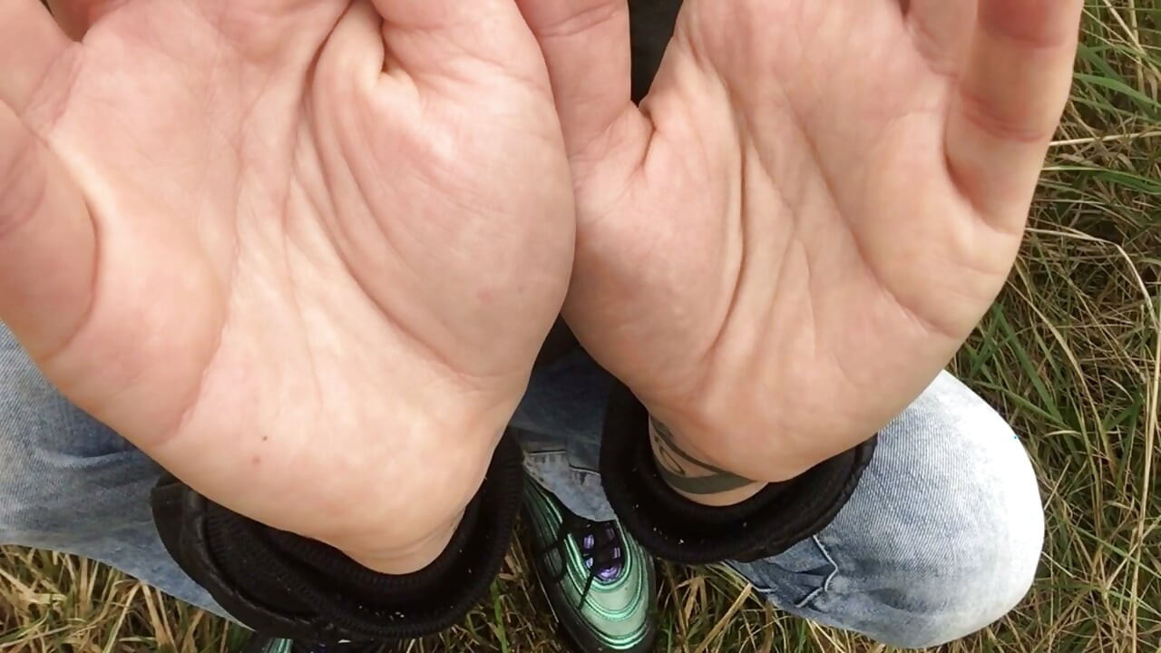 Hands Close up, Palms Close up, Cumshot on Both Hands