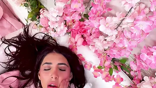 Pink room ep.33: geile latina-schlampen zoey und jessica lieben schwanz
