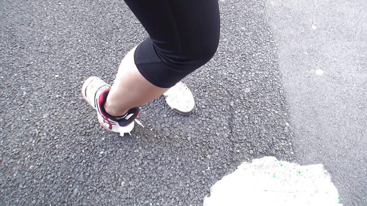 A178F09 Can you hit on a busty beauty Jogger and ask for a survey and modeling? And so, she goes to the studio for a sex !