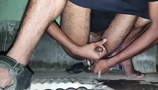 Трахнул себя бринялом