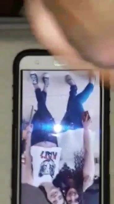 Lizet y Mariana射精致敬1