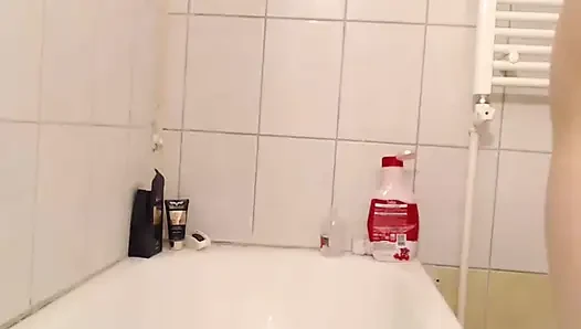 Bubble play for Stepdaddy