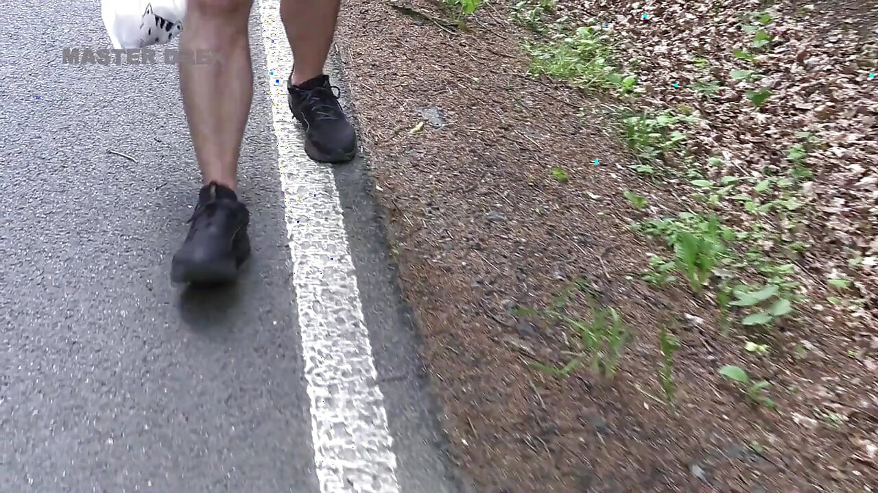騎自行車的人